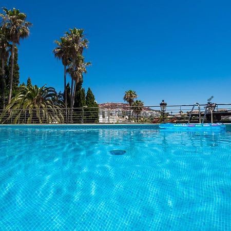 Villa Rosa Luxury Private Large Villa To Rent マニルバ エクステリア 写真