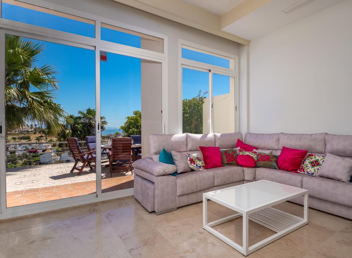 Villa Rosa Luxury Private Large Villa To Rent マニルバ エクステリア 写真