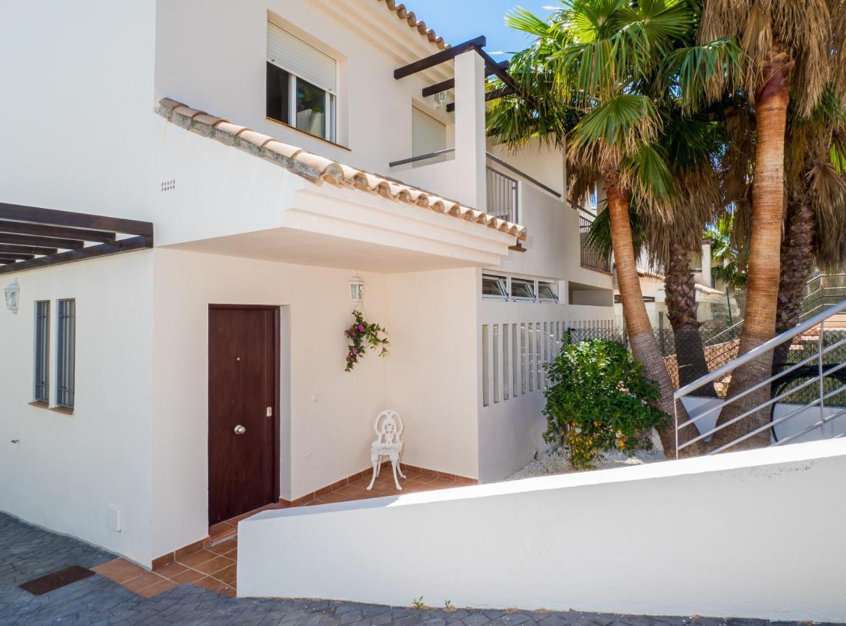 Villa Rosa Luxury Private Large Villa To Rent マニルバ エクステリア 写真